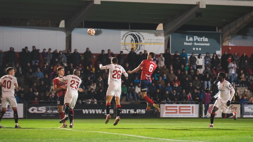 L'Olot diu adeu a la Copa del Rei amb el cap ben alt (1-3)