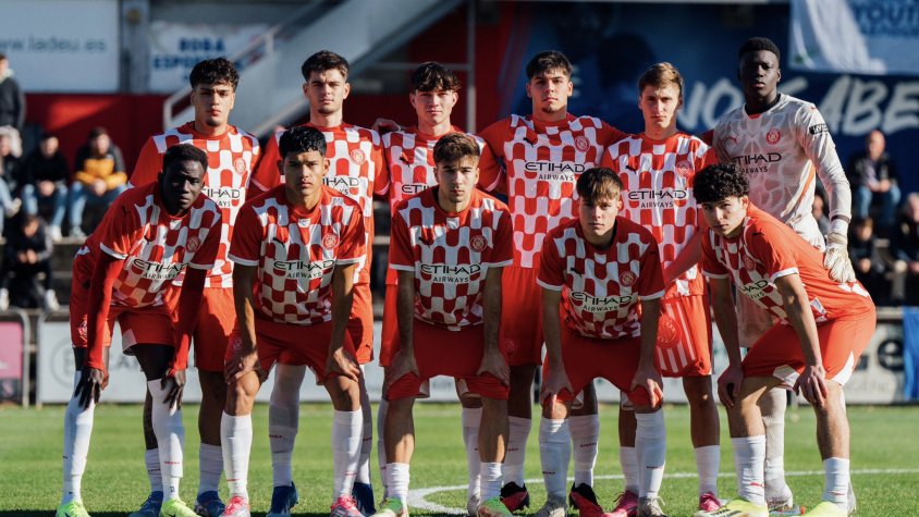 El Girona empata contra el Liverpool a l’estadi municipal d’Olot