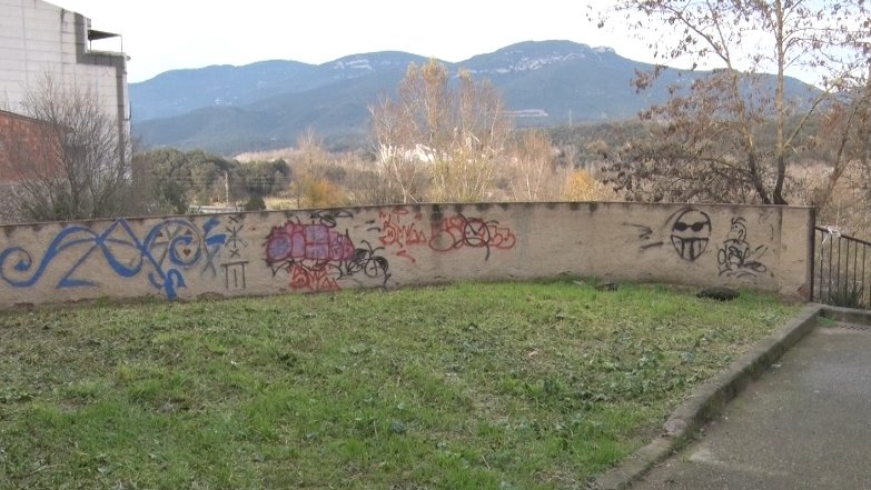 L’alcalde de Sant Jaume de Llierca fa una crida a posar fi a l’incivisme