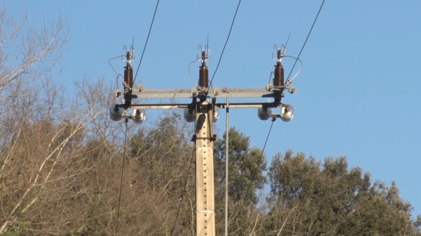 L’alcalde de les Planes torna a insistir a la Generalitat perquè els ajudin a trobar una solució per acabar amb els talls de llum i cobertura