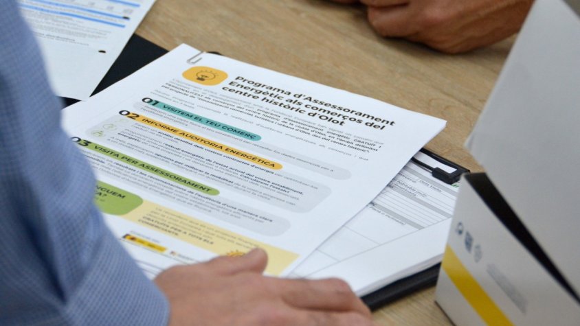 Més de 120 comerços d’Olot reben assessorament sostenibilitat i consum responsable