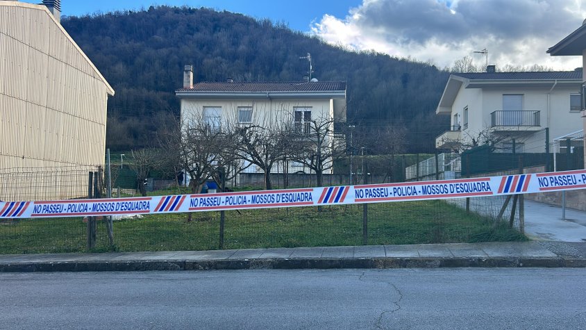 El detingut per la mort d'una dona a Sant Joan les Fonts també n'ha ferit una altra pocs minuts després del crim