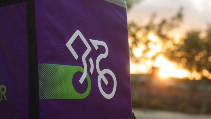 Arriba a Olot un nou servei de menjar a domicili