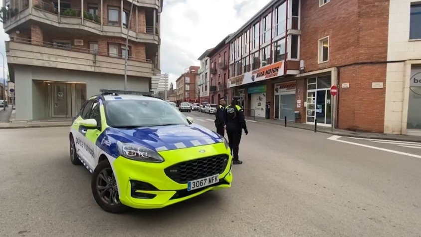 La Policia Municipal d’Olot ha interposat 21 sancions i 1 atestat penal per conduir sense haver obtingut mai el carnet