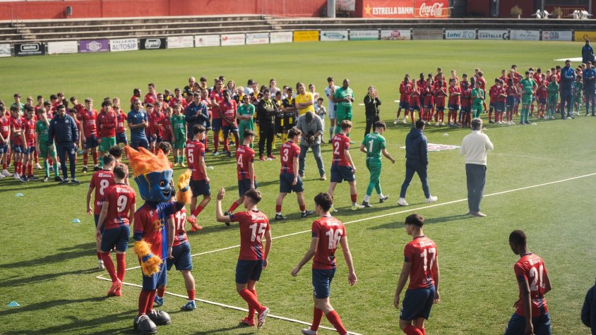 Gairebé 400 jugadors i jugadores formen la Fundació Unió Esportiva Olot aquesta temporada