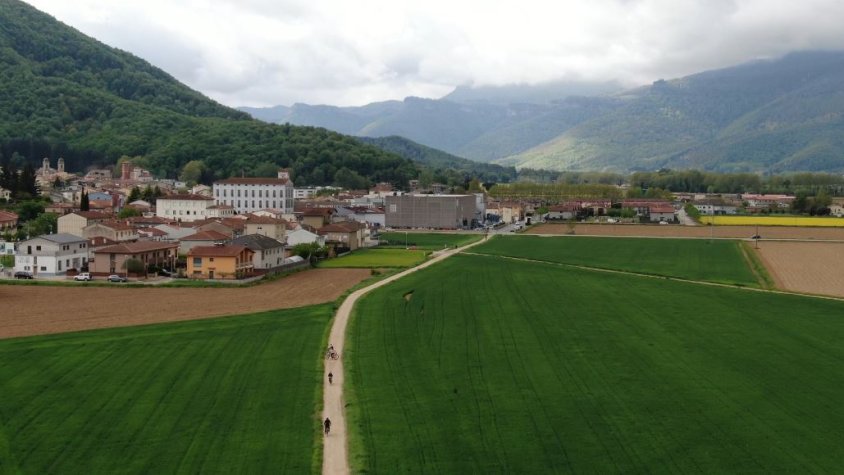 L’Ajuntament de les Preses destinarà un milió d’euros en millorar diversos espais i equipaments del poble durant el 2025