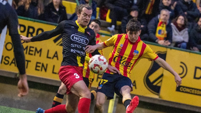 L’Olot surt escaldat del Narcís Sala (3-0)