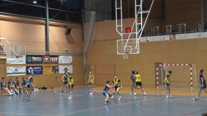 El femení del Club Bàsquet Vall d’en Bas prepara l’últim partit contra el Sant Gregori abans de visitar el líder