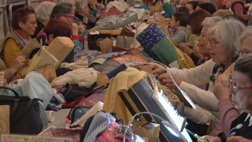 La 24 Trobada de Puntaires reuneix a gent de tota Catalunya i sud de França