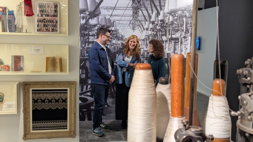 El cicle Olot Tèxtil arrenca al Museu de la Garrotxa amb exposicions que connecten història, art i participació