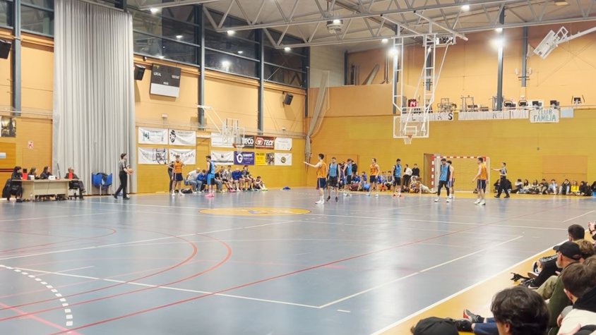 El CB Vall d’en Bas podria repetir ascens del masculí i femení aquesta temporada