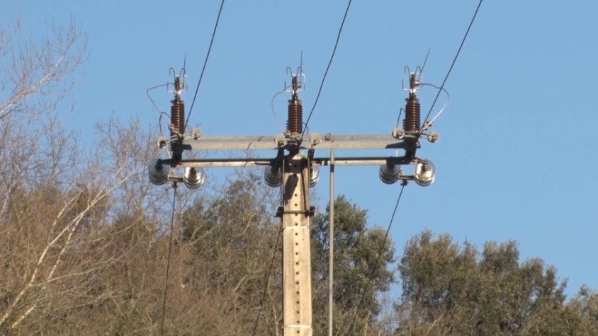 Servirà la gran apagada elèctrica per arreglar els problemes de llum que tenen els municipis rurals?