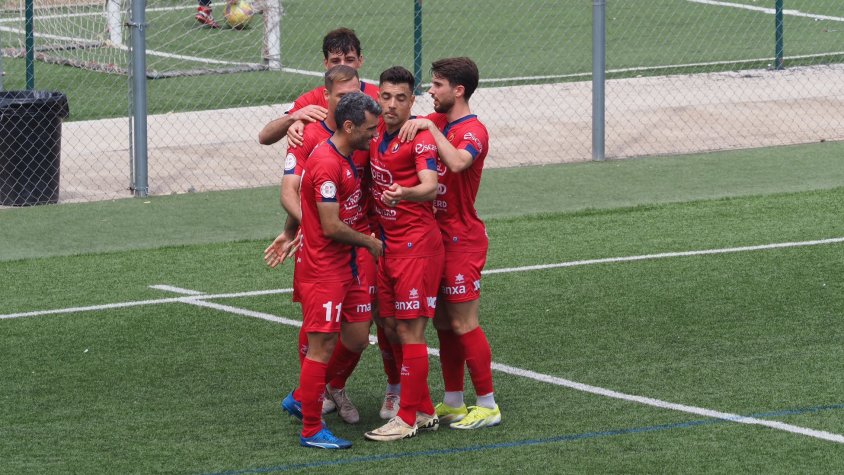 L’Olot acomiada la temporada amb una victòria i acaba onzè classificat