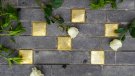 Instal·lades 9 llambordes Stolpersteine a la Garrotxa en record dels deportats pel nazisme