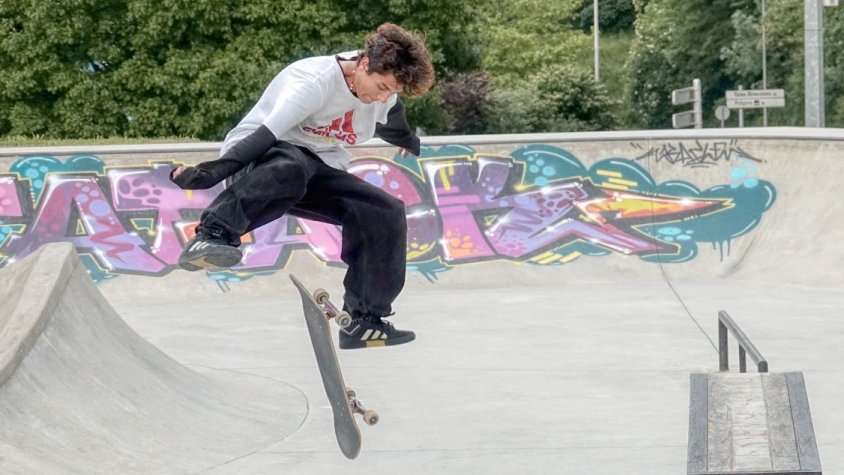 Més d’una trentena de riders participen a l’Olot Attack