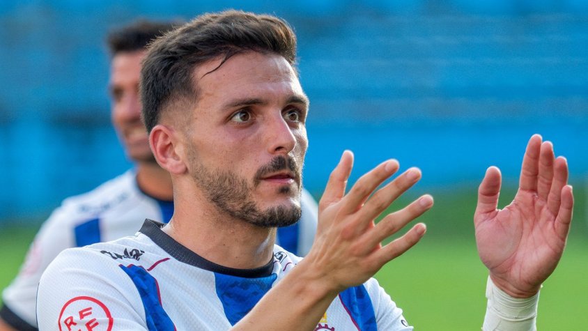 Èric Callís aconsegueix pujar a Primera RFEF amb el Real Avilés