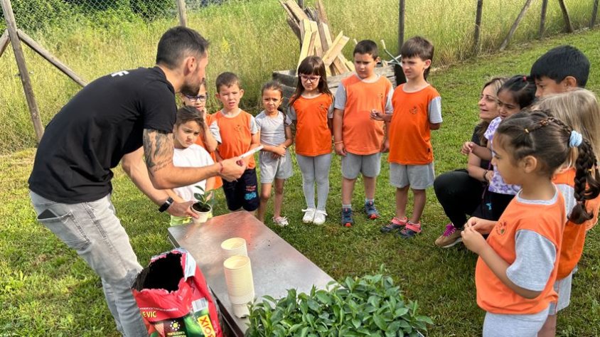 Prop de 500 alumnes participen en el projecte de Viles Florides