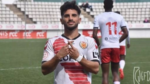 L'Olot incorpora l'extrem Albert López
