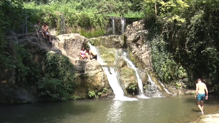 Santa Pau farà pagar 2 euros per persona per poder accedir al salt i a la gorga de Can Batlle