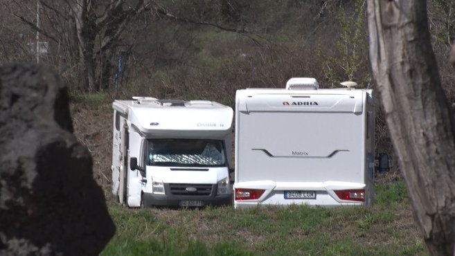 La regulació d’autocaravanes a Santa Pau beneficia al poble i als veïns