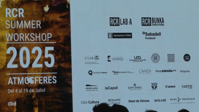 80 alumnes de tot el món venen a estudiar arquitectura, paisatge i fotografia a Olot