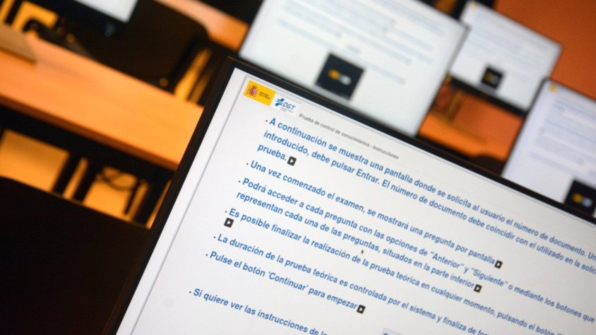 Enxampen 2 persones que feien trampes als exàmens del permís de conduir a Olot