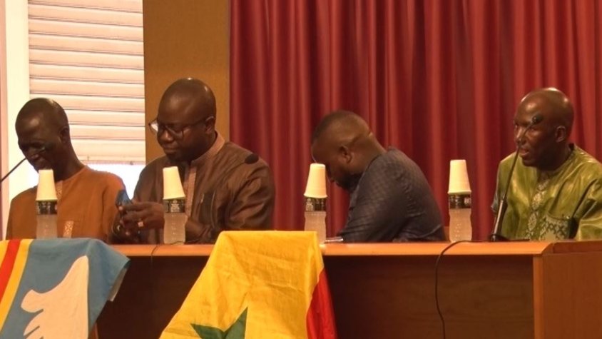 L’Associació Senegalesos d’Olot celebra una conferència per parlar sobre l’educació, tant catalana com senegalesa