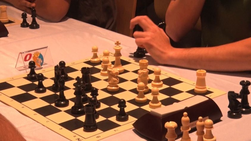 120 jugadors participen en la 24a edició del Torneig Internacional “Ciutat d’Olot” d’escacs