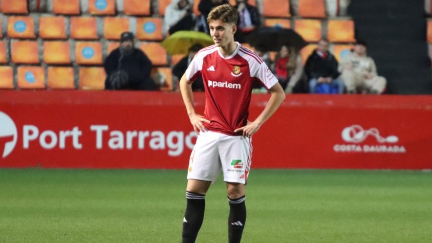 Guillem Barrés arriba a l'Olot cedit pel Gimnàstic de Tarragona