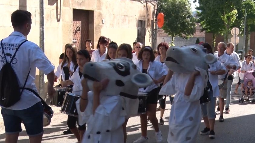 Música House dels 90 i 2000 a la Festa del Barri de Sant Roc durant la 1a Bikinada