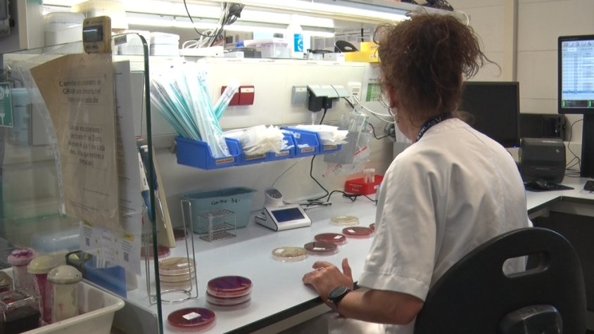 El Laboratori Clínic de l’Hospital d’Olot i Comarcal de la Garrotxa ha rebut l’ISO 15189, que garanteix la màxima qualitat i eficàcia del servei