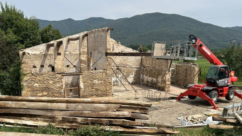 Les obres a l’era i a la cabanya del Mas Sobeies han de finalitzar a finals d’any
