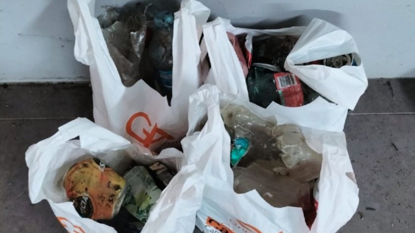 L’Ajuntament de Sant Jaume de Llierca denuncia llançaments de brossa en camins del municipi