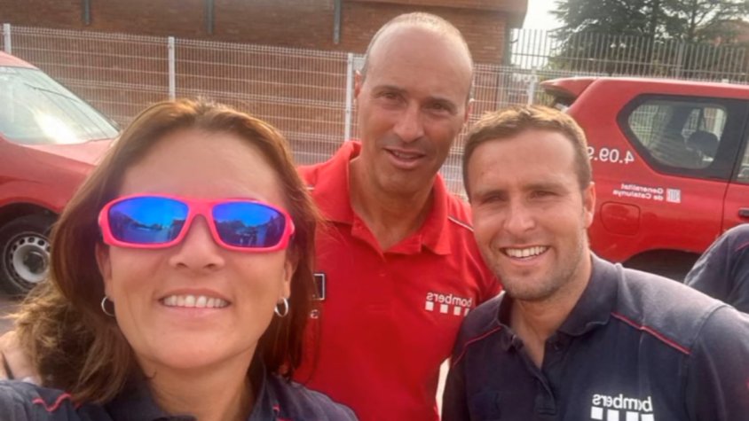 Tres bombers garrotxins han col·laborat amb les tasques d’extinció del foc de Jarilla