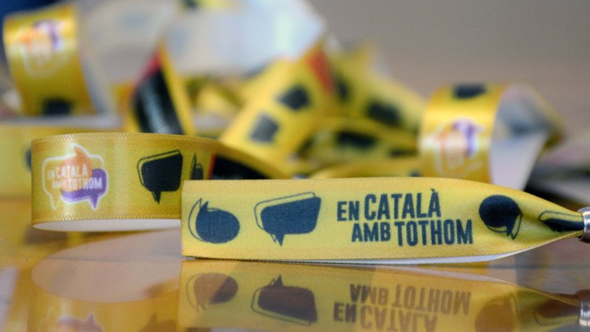 Olot aposta pel català