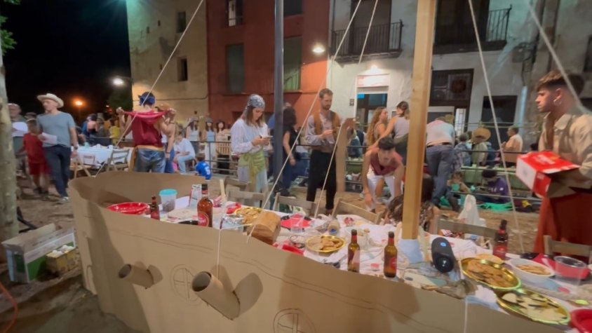 1200 persones participen al concurs de paelles de l’AOAPIX