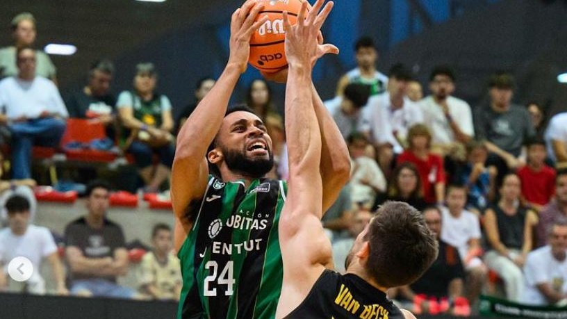 La Laguna Tenerife guanya per tres punts al Joventut Badalona en el 3r Trofeu Ciutat d'Olot