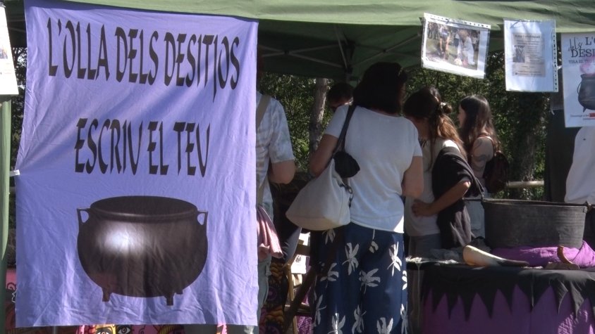 La tradició del ‘Dia de los Muertos’ ve a la Fira de la Bruixeria des de Mèxic