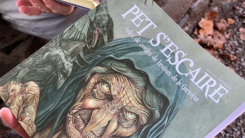 'Pet s'Escaire' treu a la llum contes, històries i relats sobre bruixes i dones d'aigua a la Garrotxa