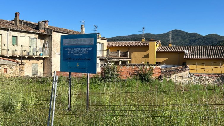 L’Ajuntament de Sant Jaume espera tenir acabades les obres del nou a parcament al centre del poble a finals d’any