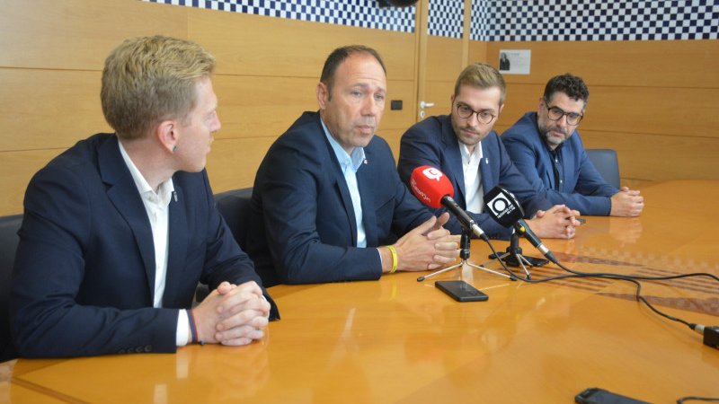 La Generalitat vol posar més facilitats a les patinadores del CPA Olot per poder compaginar estudis i esport