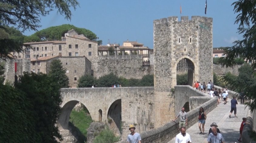 Turisme Garrotxa assegura que hi ha inquietud i malestar per veure què passarà amb l’augment de la taxa turística