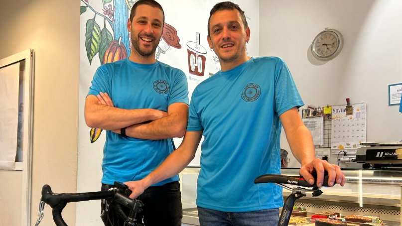 Neix la Colla Ciclista Cacau Bicicleta Antifeixista, a Olot