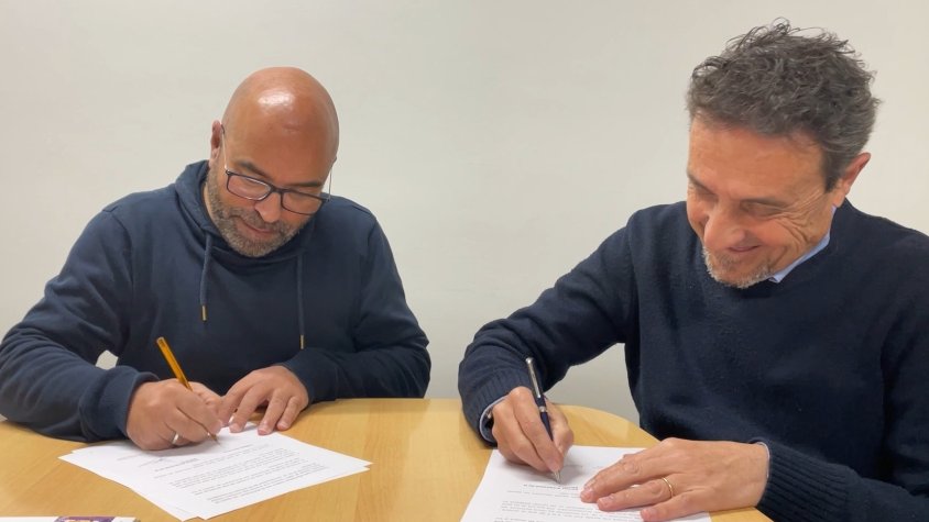 Ràdio Olot i Olot Televisió signen un any més el conveni de col·laboració amb Càritas Garrotxa