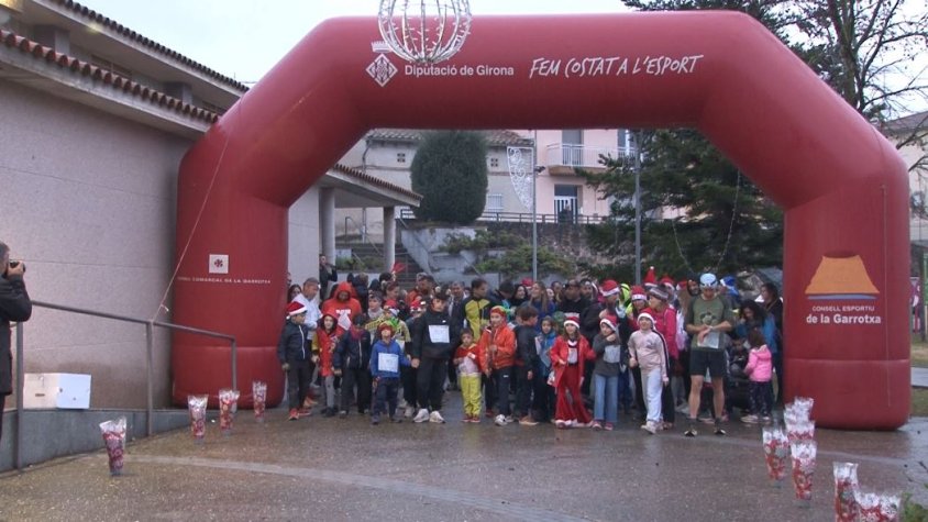 La pluja fa la guitza a la Sant Silvestre de Sant Jaume de Llierca