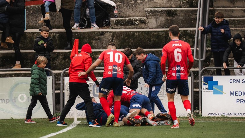 Un gol in extremis de Martí Soler salva un punt contra l’Atlètic Balears (1-1)