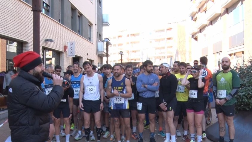 La Marxa Nadalenca d’Olot comptarà amb una samarreta especial per aquesta edició