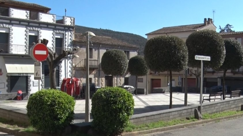 Castellfollit de la Roca comença l’any seguint fent millores a la xarxa d’aigua