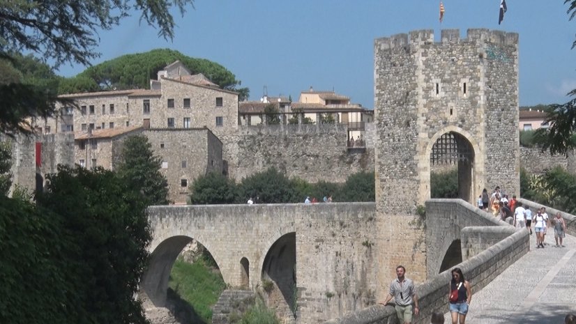 Besalú treballa per establir una limitació d'apartaments turístics, tot i que diuen que en els darrers temps s’ha notat una autoregulació