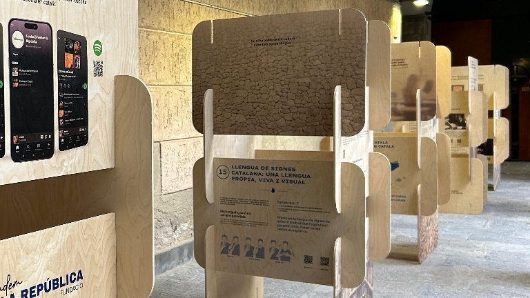 La Fundació Fundem la República presenta una mostra a l’Hospici sobre el català